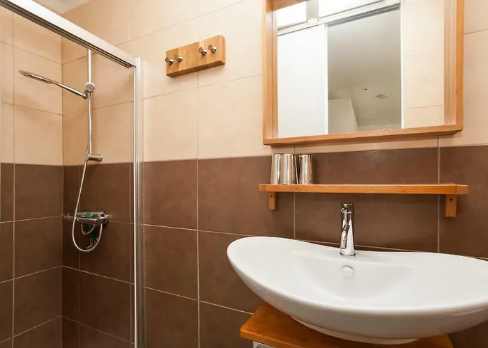 Atlanticvilla Bed and Breakfast